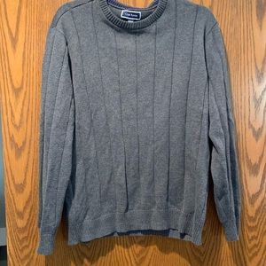 Club Room | Medium | Gray